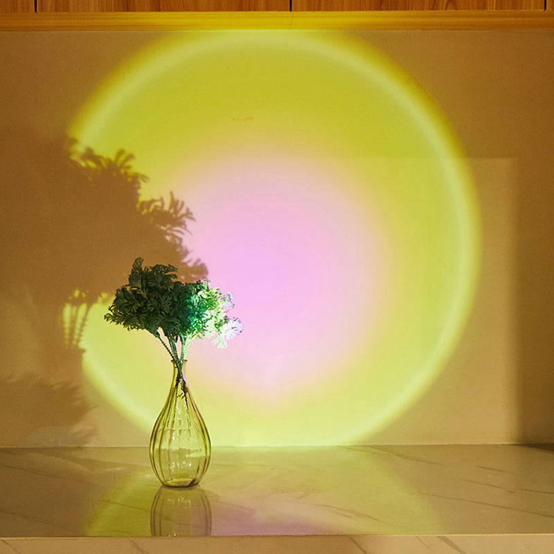 Lumière ambiante du coucher du soleil dans l'armoire