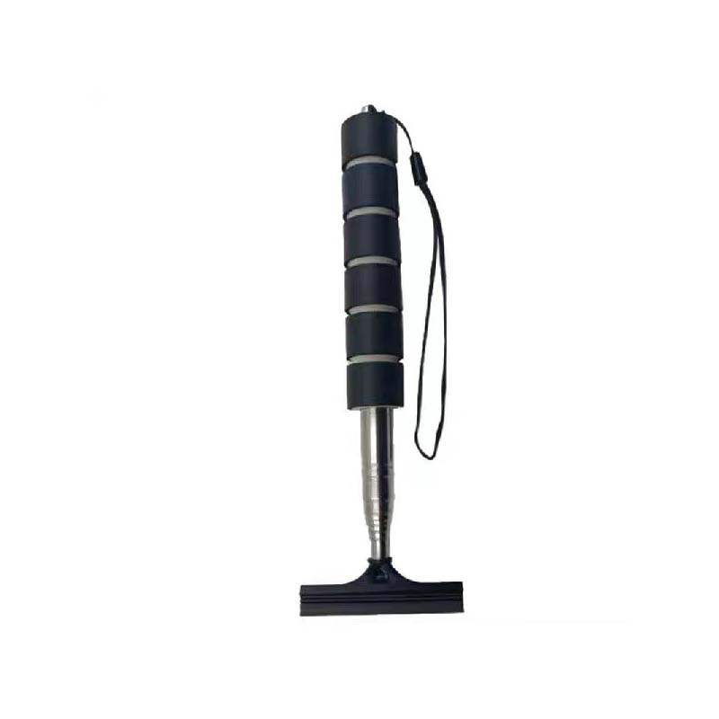 Racleur d'eau télescopique