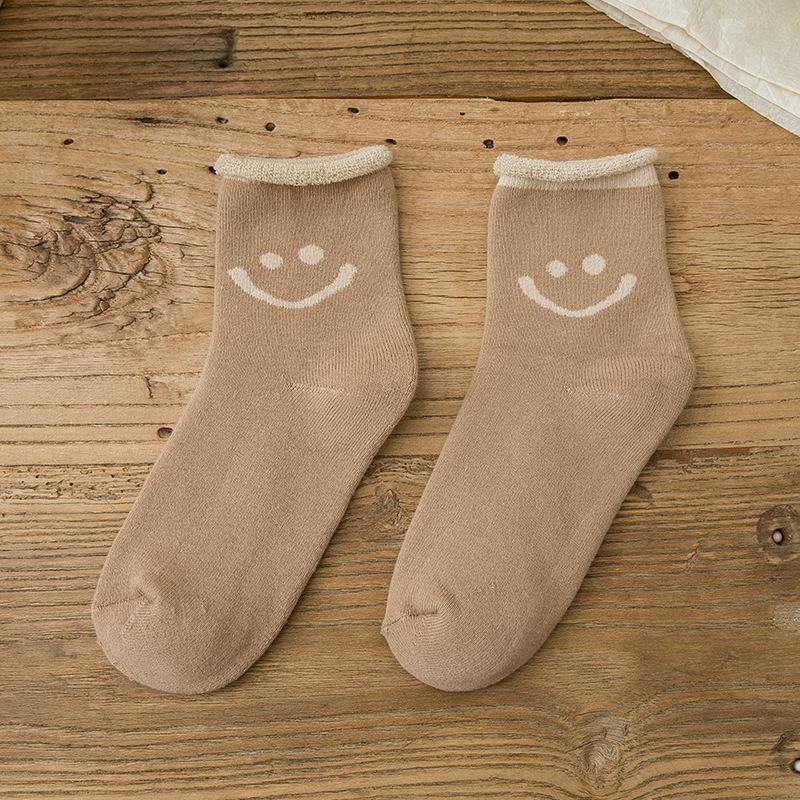 Sousoleil Chaussettes En Coton Mignonnes Avec Des Visages Souriants (5 PCs)