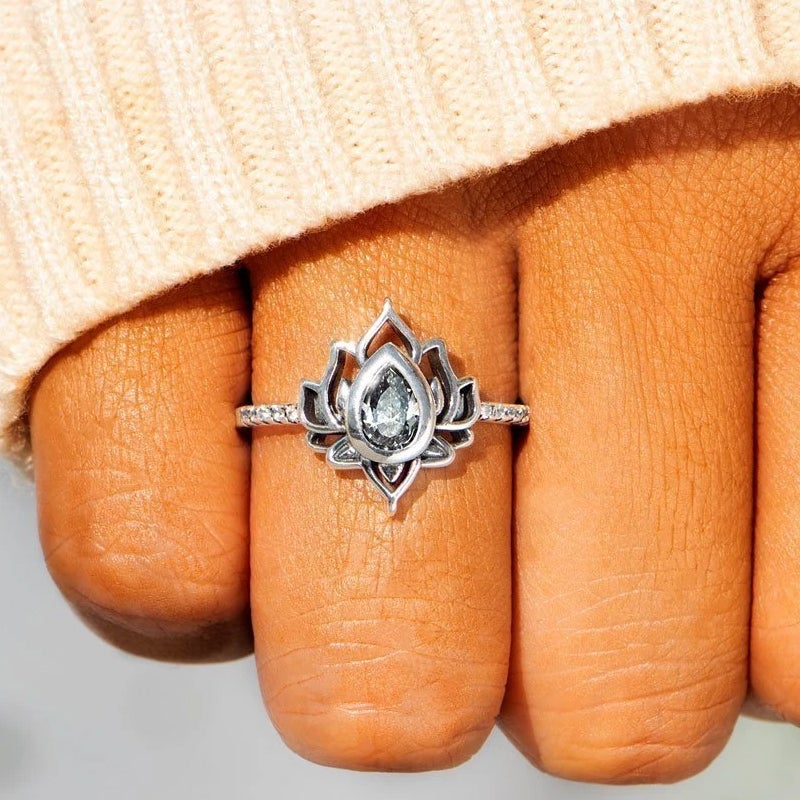 Recommencer Bague Lotus