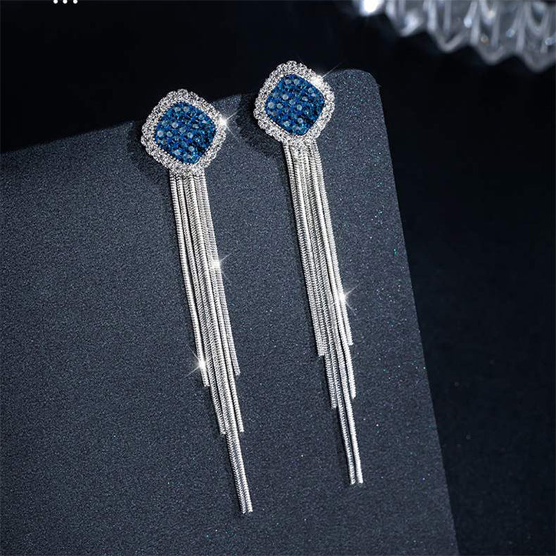 Boucles d'oreilles longues à pampilles
