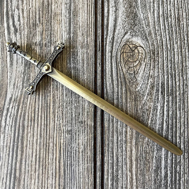 Porte-stylos en forme de chevalier