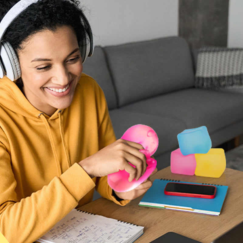 Jouet cube sensoriel Fidget