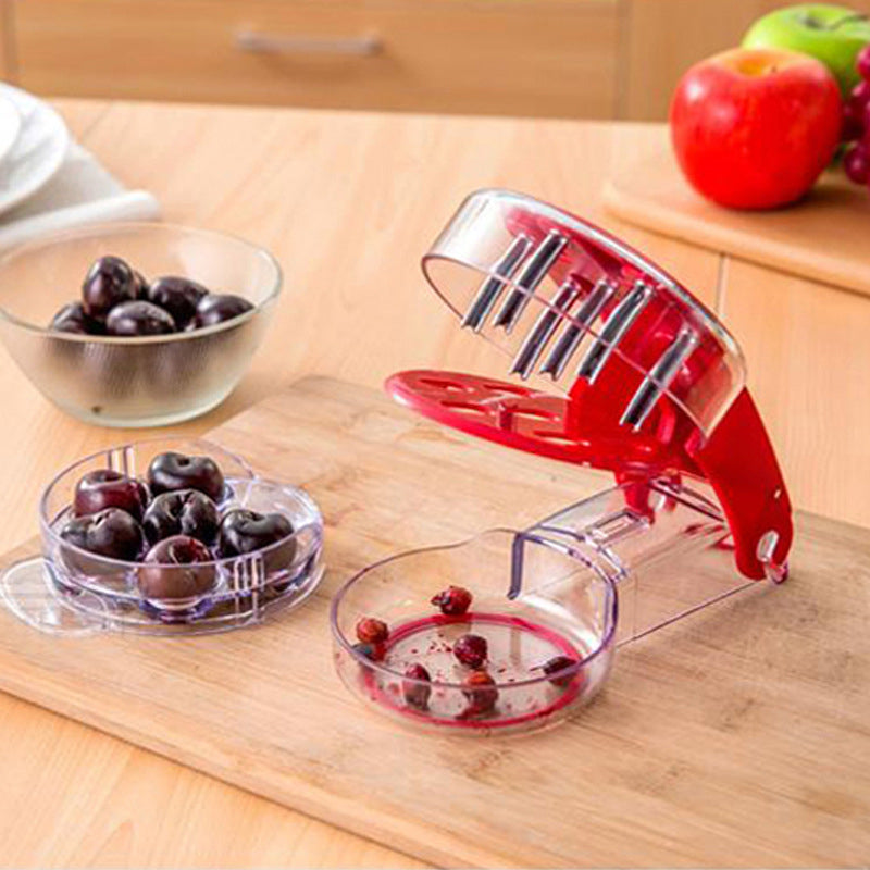 Outil pour dénoyauter les cerises