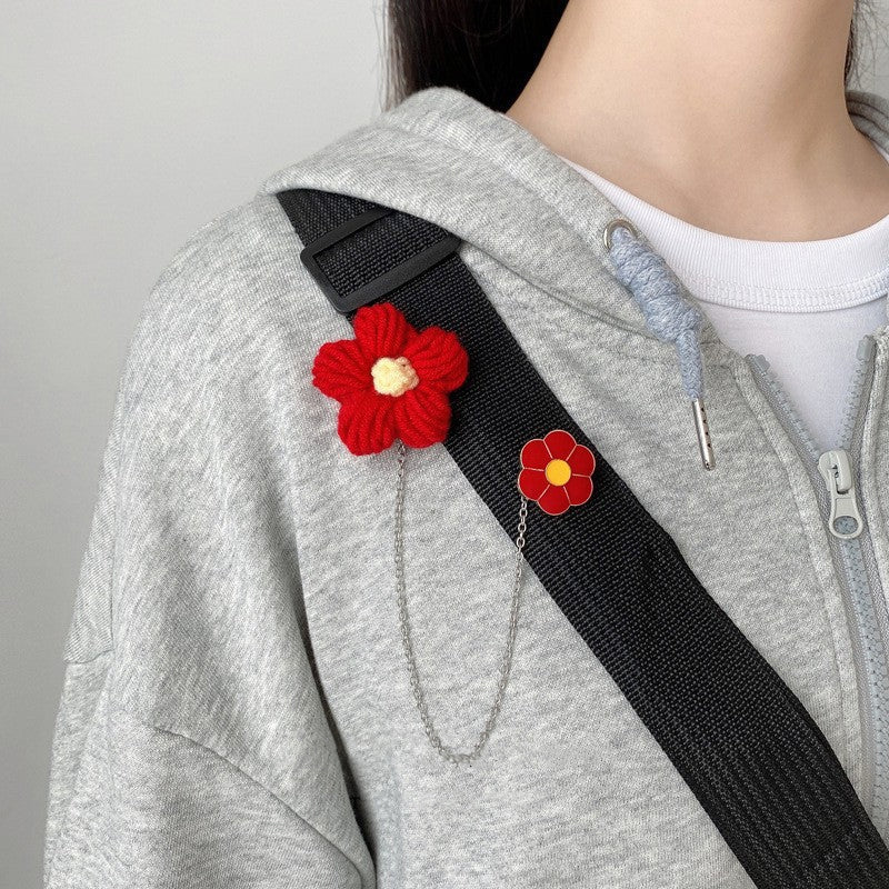 Broches en chaîne en peluche
