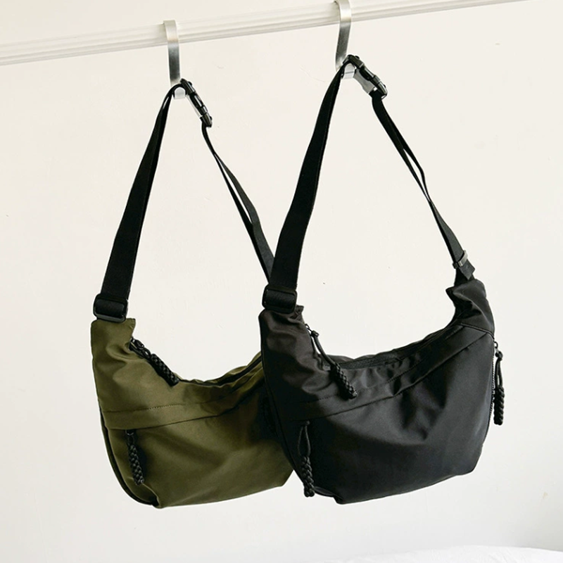 Sacs à dos en nylon de couleur unie pour femmes
