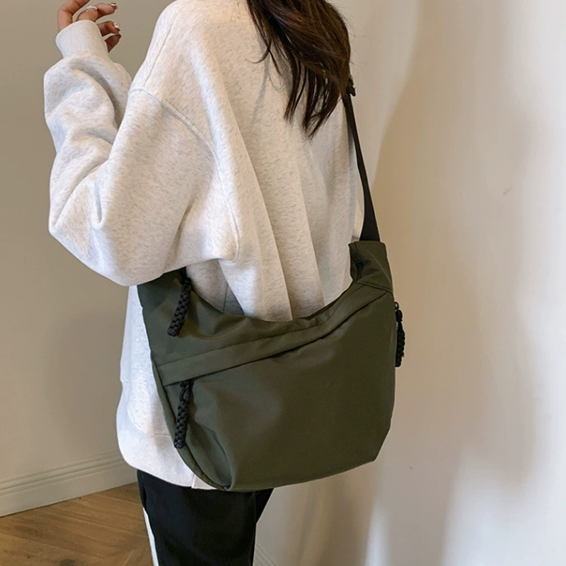 Sacs à dos en nylon de couleur unie pour femmes