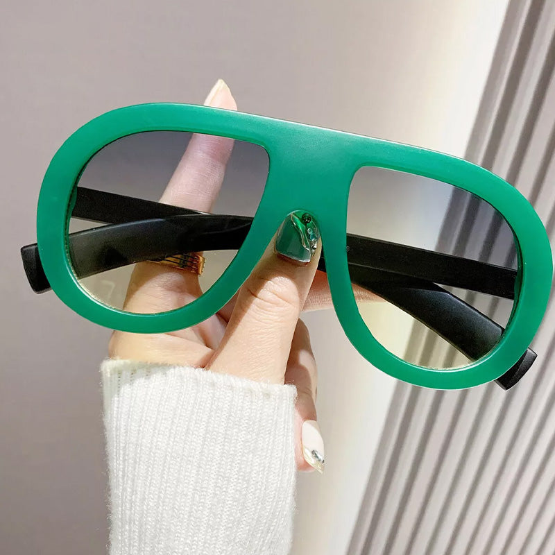 Lunettes de soleil ovales teintées Ombre pour femmes