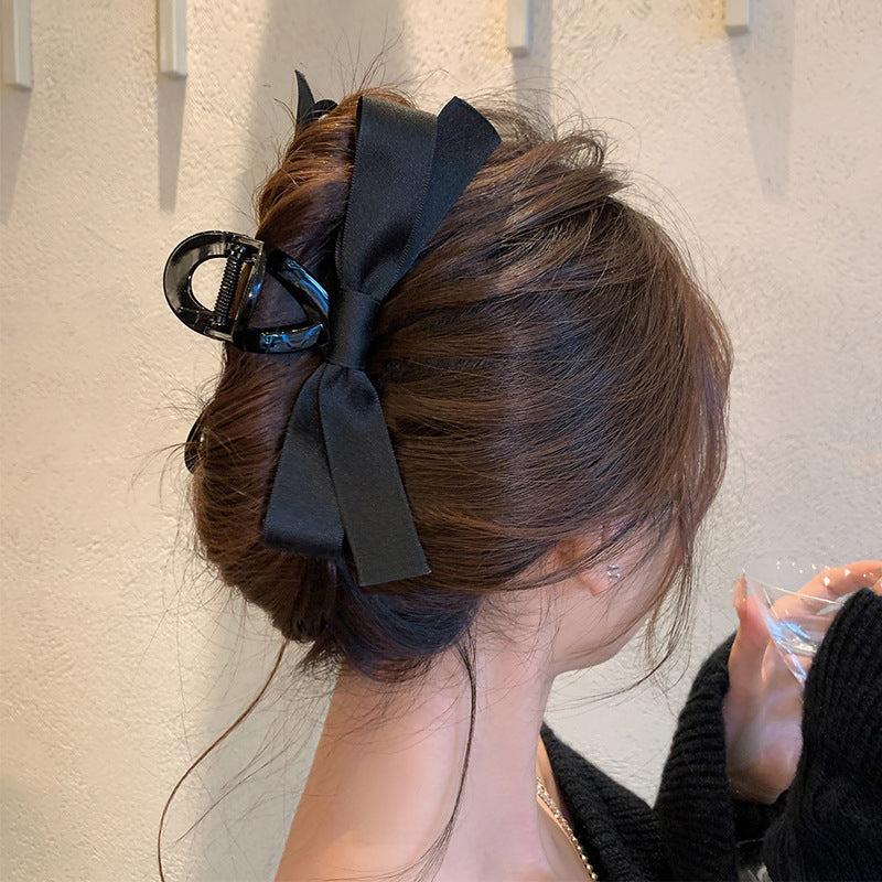 Clip à cheveux élégant en forme de nœud pour femmes
