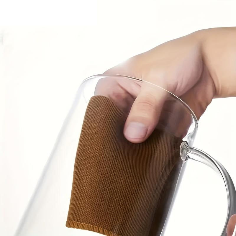 Grande tasse en verre avec couvercle et paille