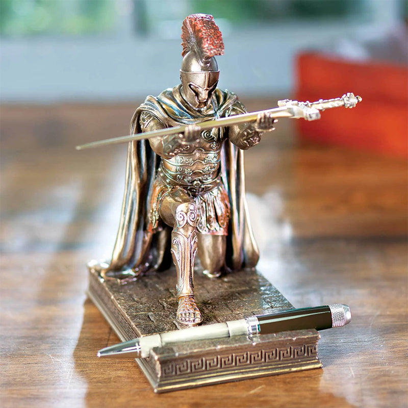 Porte-stylos en forme de chevalier