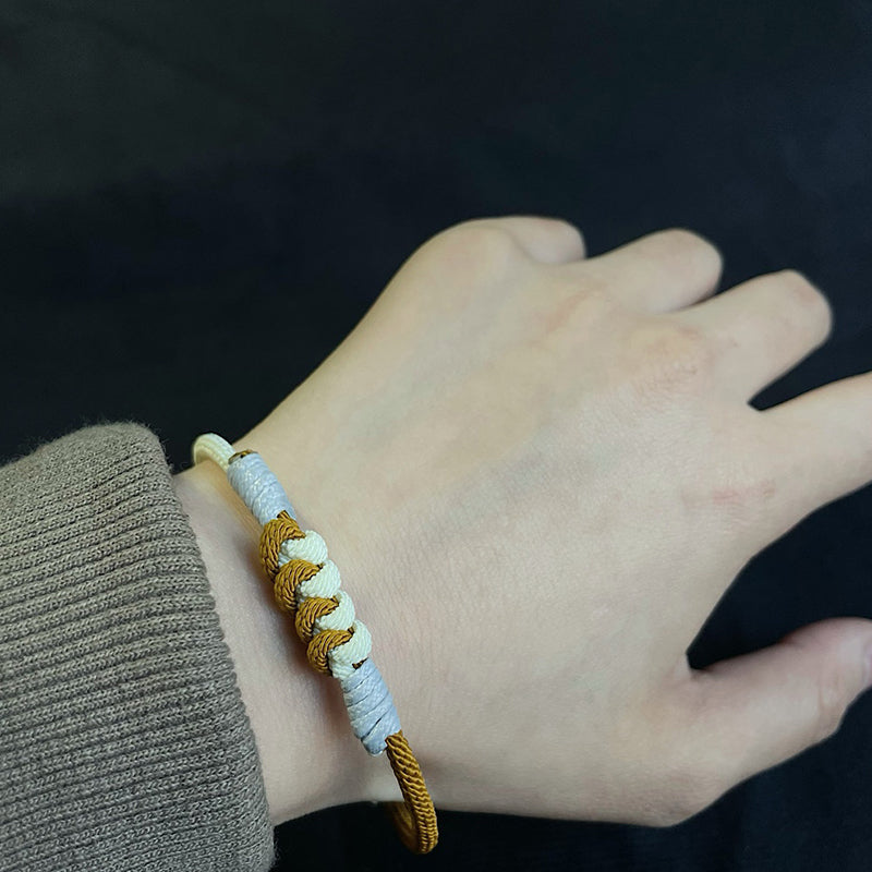 Bracelet tressé en fil milanais