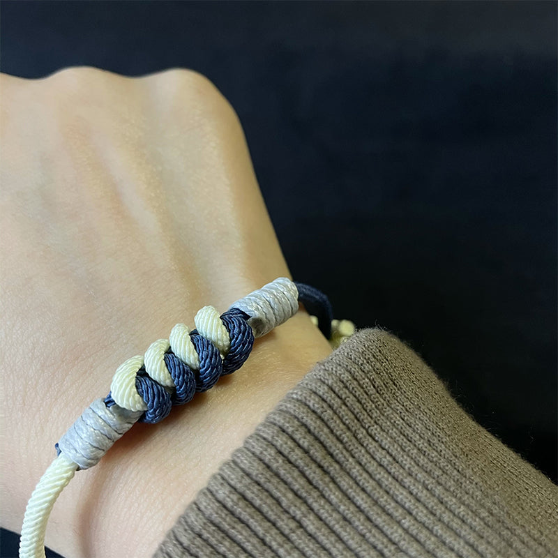 Bracelet tressé en fil milanais