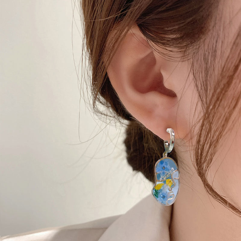 Boucles d'Oreilles Fleurs Pressées - Visage abstrait ne m'oublie pas fleur