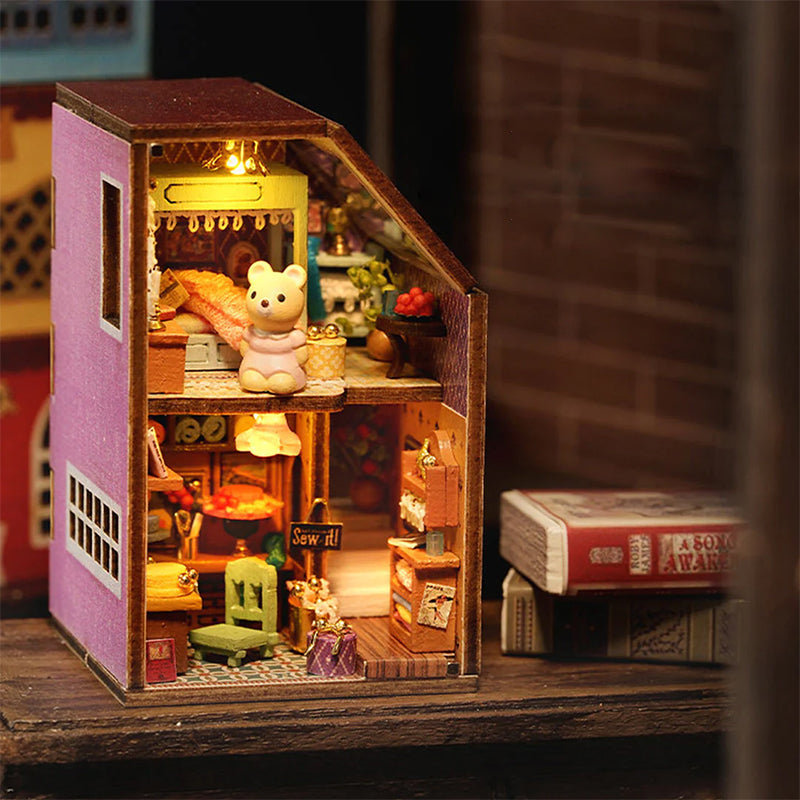 Kit de maison de poupée en bois Mini Rabbit Town avec meubles
