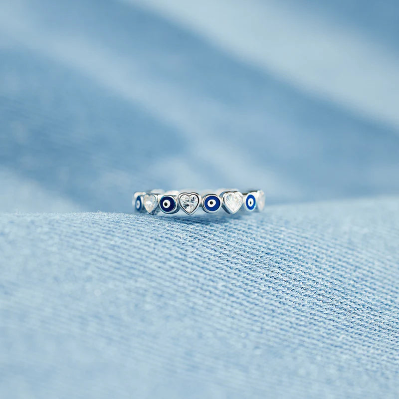 Bande de bague coeur et mauvais œil