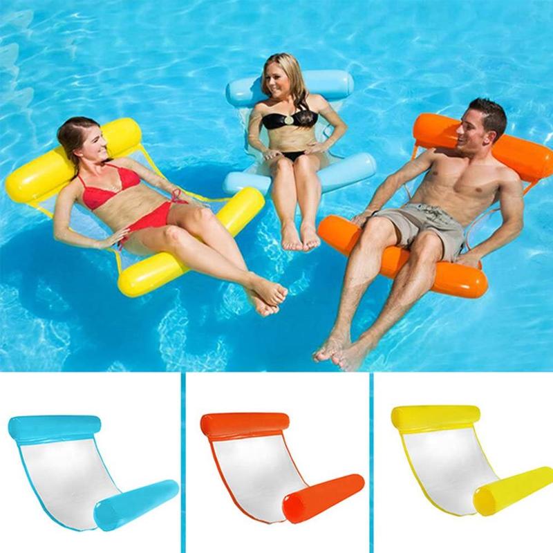 Lit flottant et chaise longue de natation