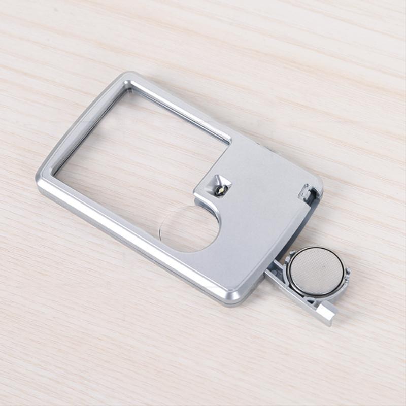 Loupe de type carte LED pour la lecture