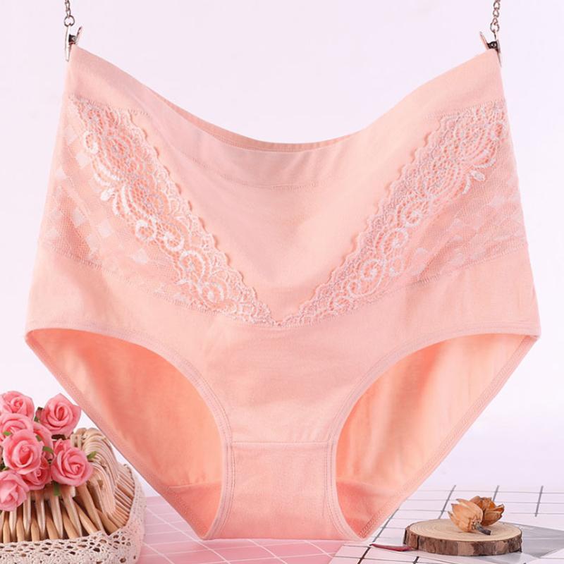 Sous-vêtement en dentelle coupe slim